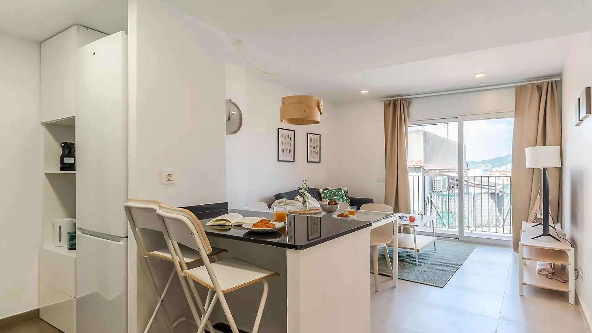 4238 - Ab Duplex Santa Coloma III Apartment Barcelona