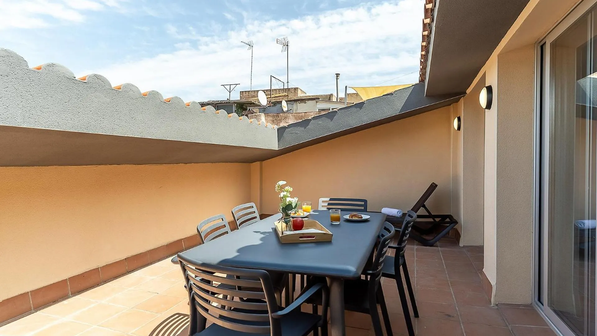 4238 - Ab Duplex Santa Coloma III Apartment Barcelona 0*,
